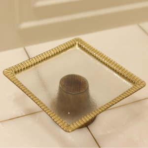 The Modern Square Cake Stand